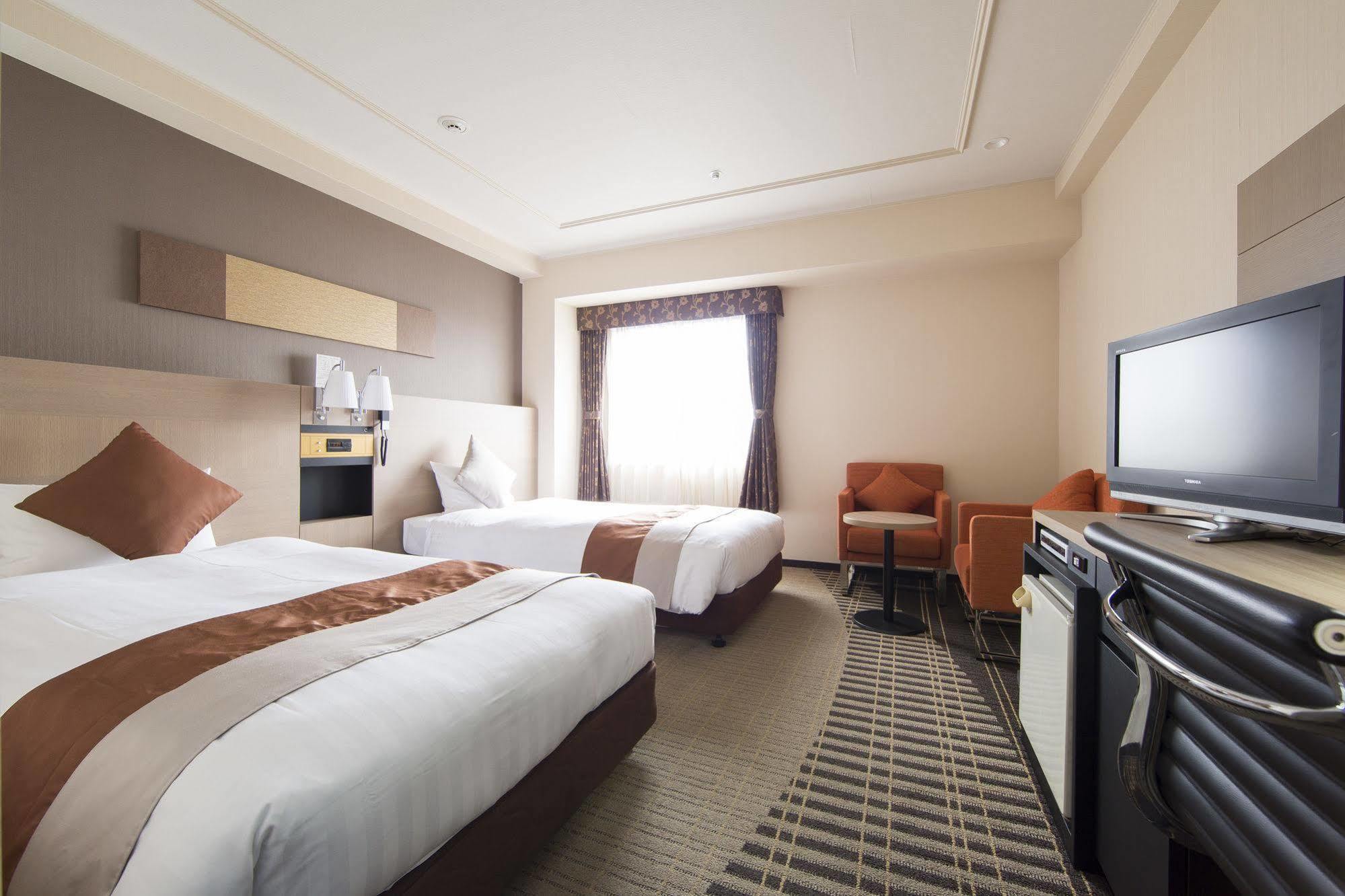 Meitetsu New Grand Hotel Nagoya Exterior photo