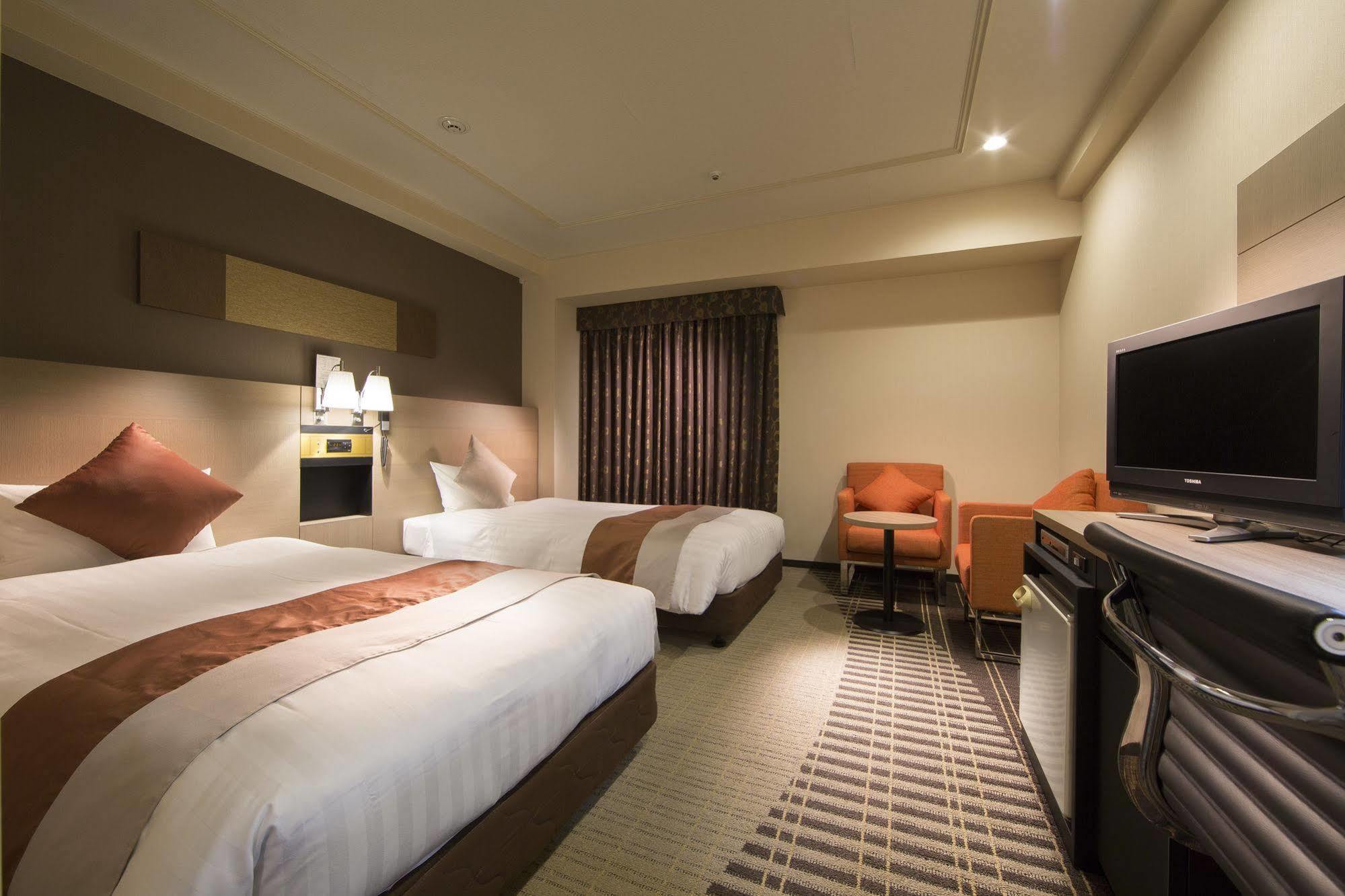 Meitetsu New Grand Hotel Nagoya Exterior photo